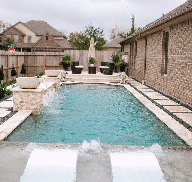 w=791,h=1024,fit=crop,format=auto